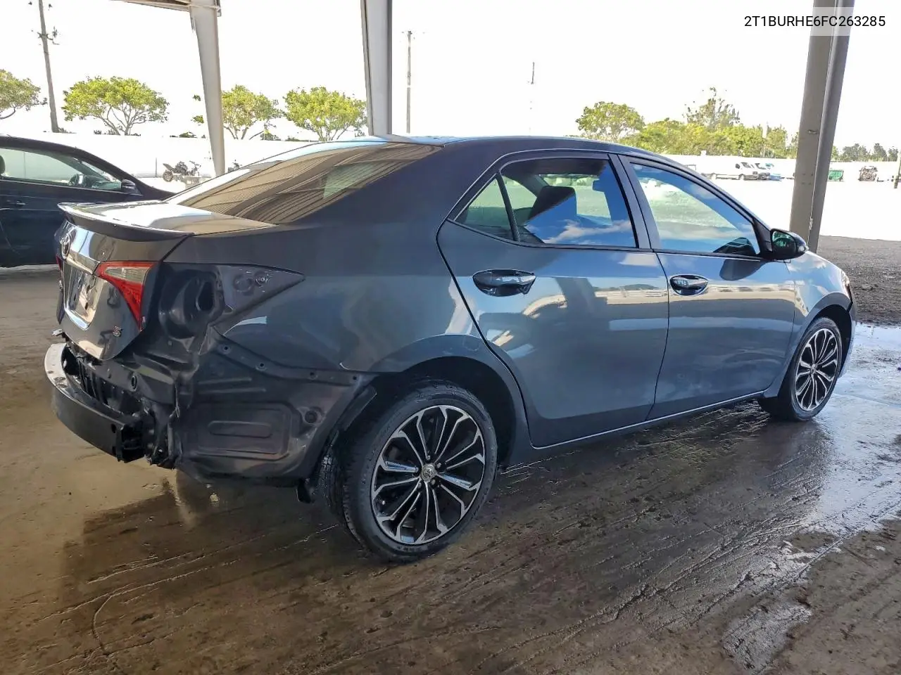 2T1BURHE6FC263285 2015 Toyota Corolla L