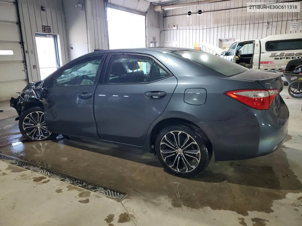 2T1BURHE3GC611318 2016 Toyota Corolla L