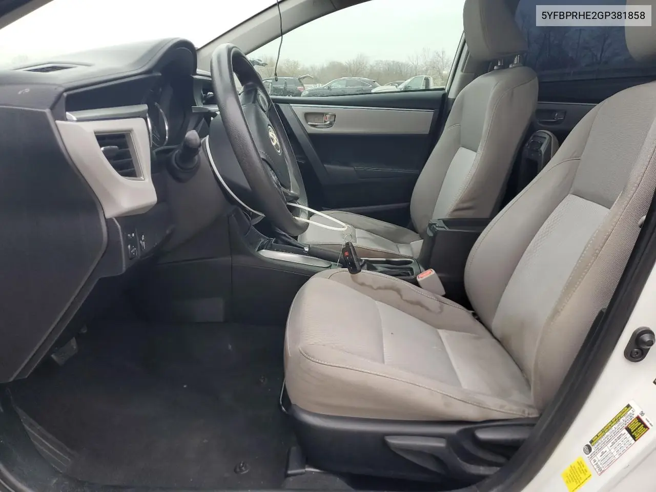 5YFBPRHE2GP381858 2016 Toyota Corolla Eco