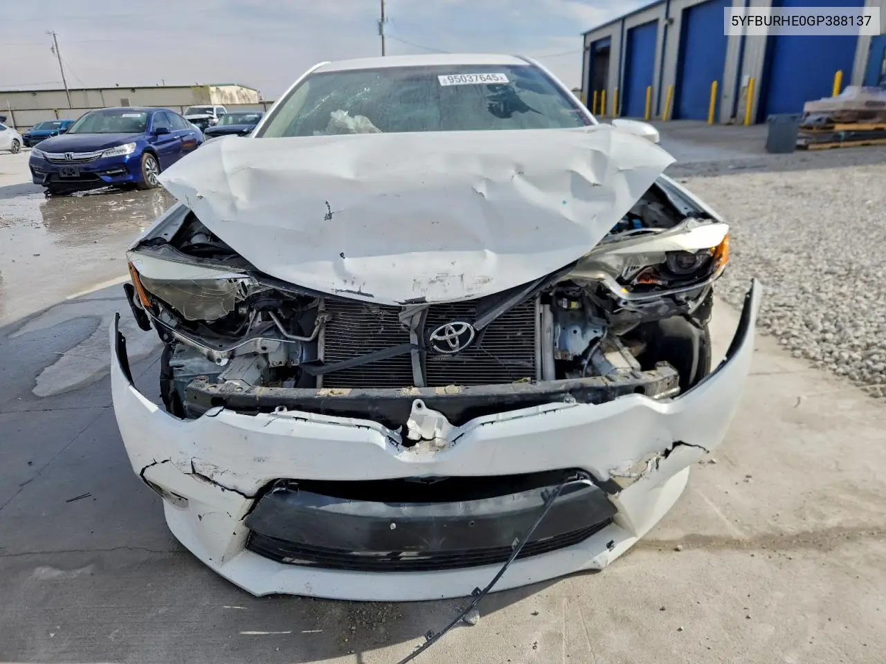 5YFBURHE0GP388137 2016 Toyota Corolla L