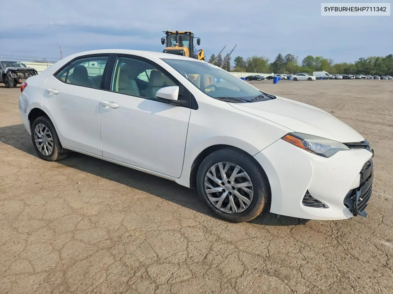 5YFBURHE5HP711342 2017 Toyota Corolla Le