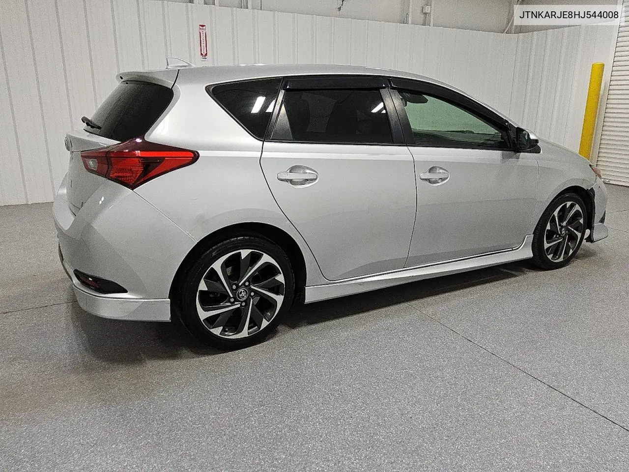JTNKARJE8HJ544008 2017 Toyota Corolla Im