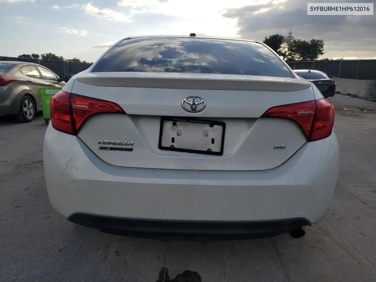 5YFBURHE1HP612016 2017 Toyota Corolla L