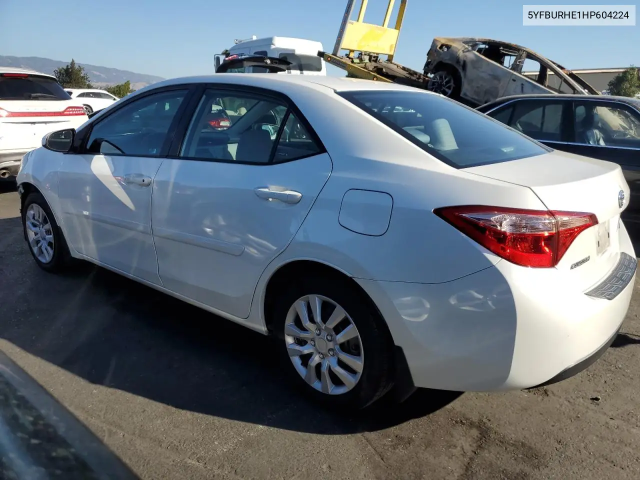 5YFBURHE1HP604224 2017 Toyota Corolla L