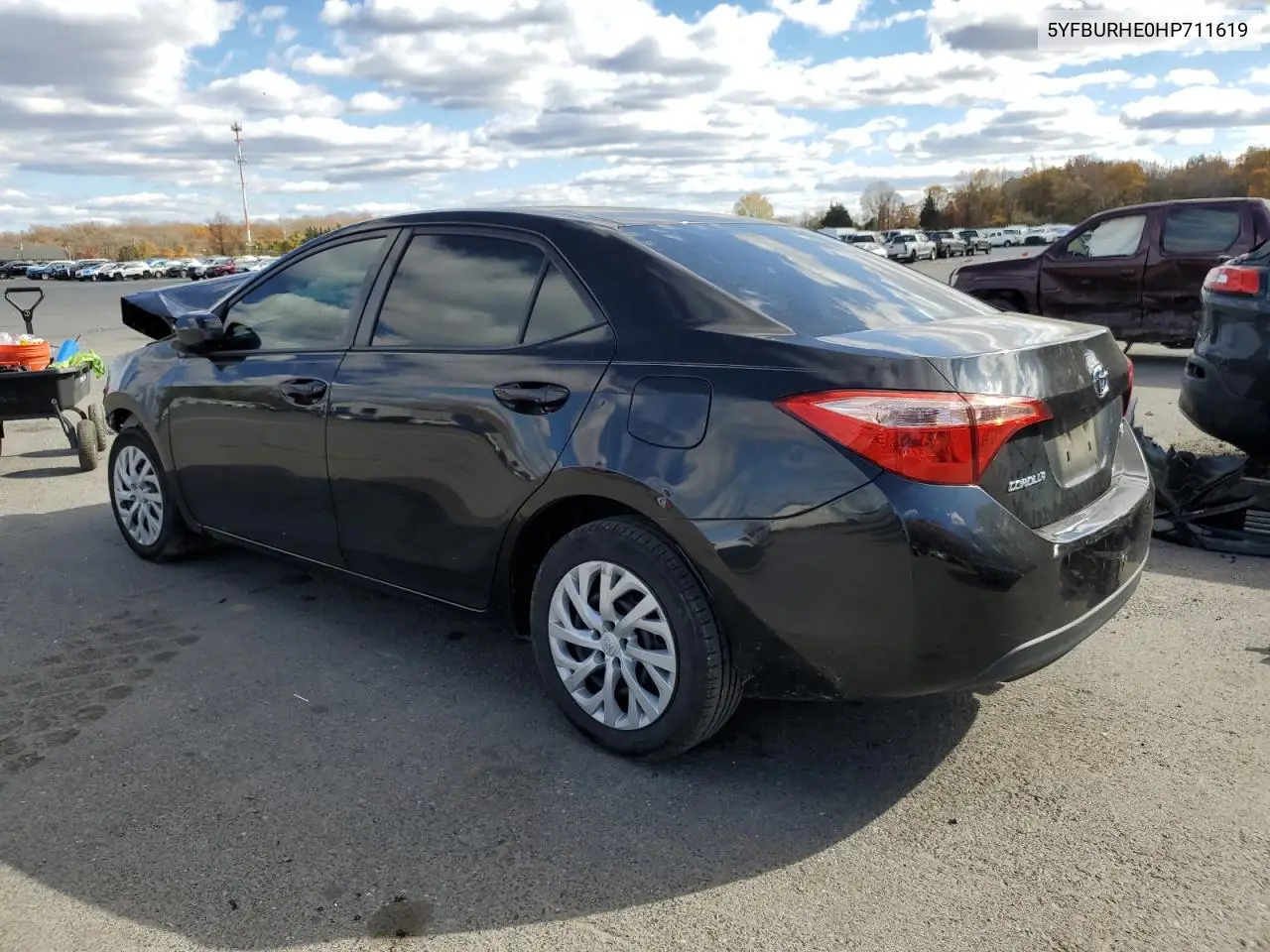 5YFBURHE0HP711619 2017 Toyota Corolla L