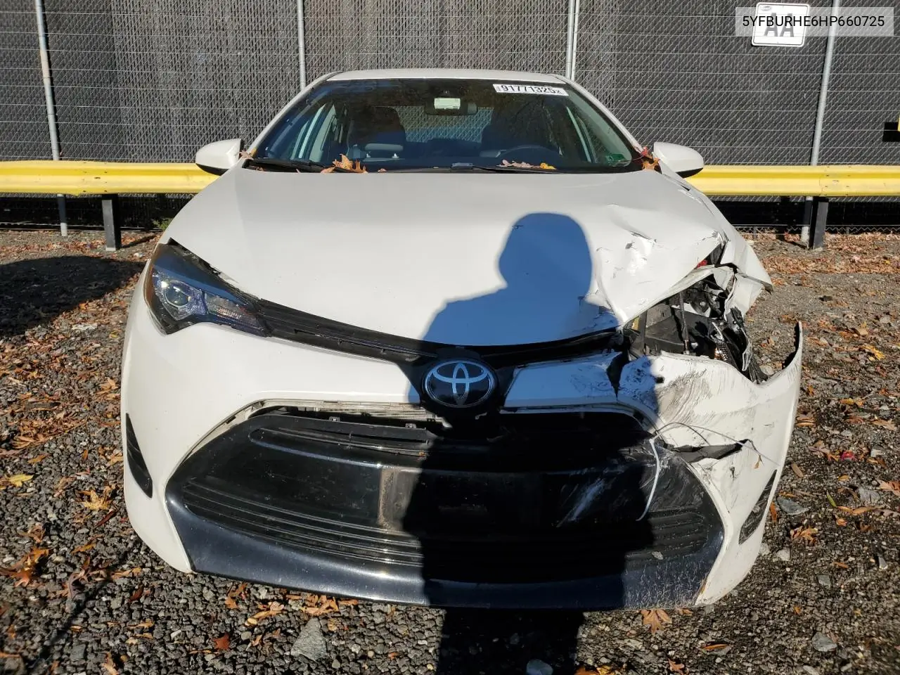 5YFBURHE6HP660725 2017 Toyota Corolla L