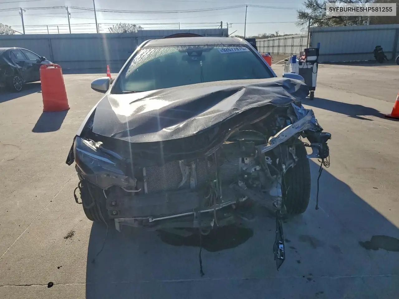 5YFBURHE5HP581255 2017 Toyota Corolla L