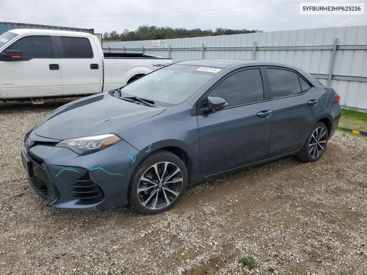5YFBURHE3HP625236 2017 Toyota Corolla L