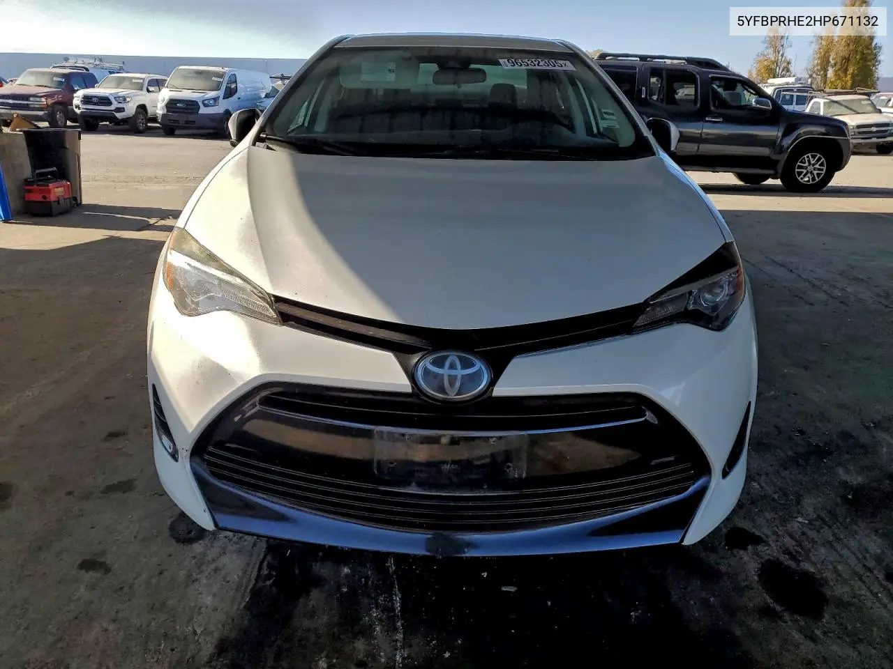 5YFBPRHE2HP671132 2017 Toyota Corolla Le Eco