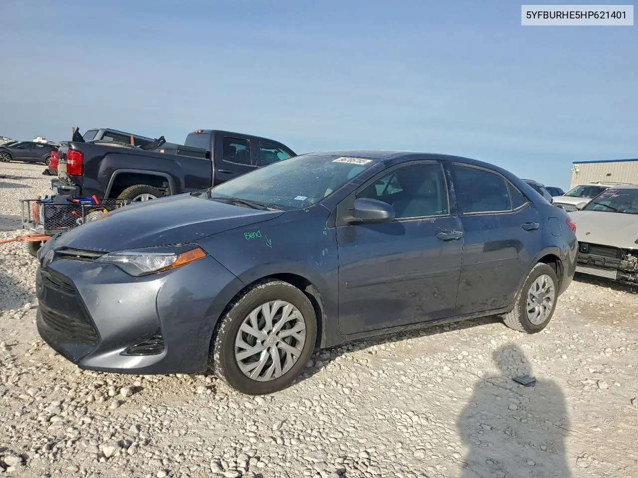 5YFBURHE5HP621401 2017 Toyota Corolla L