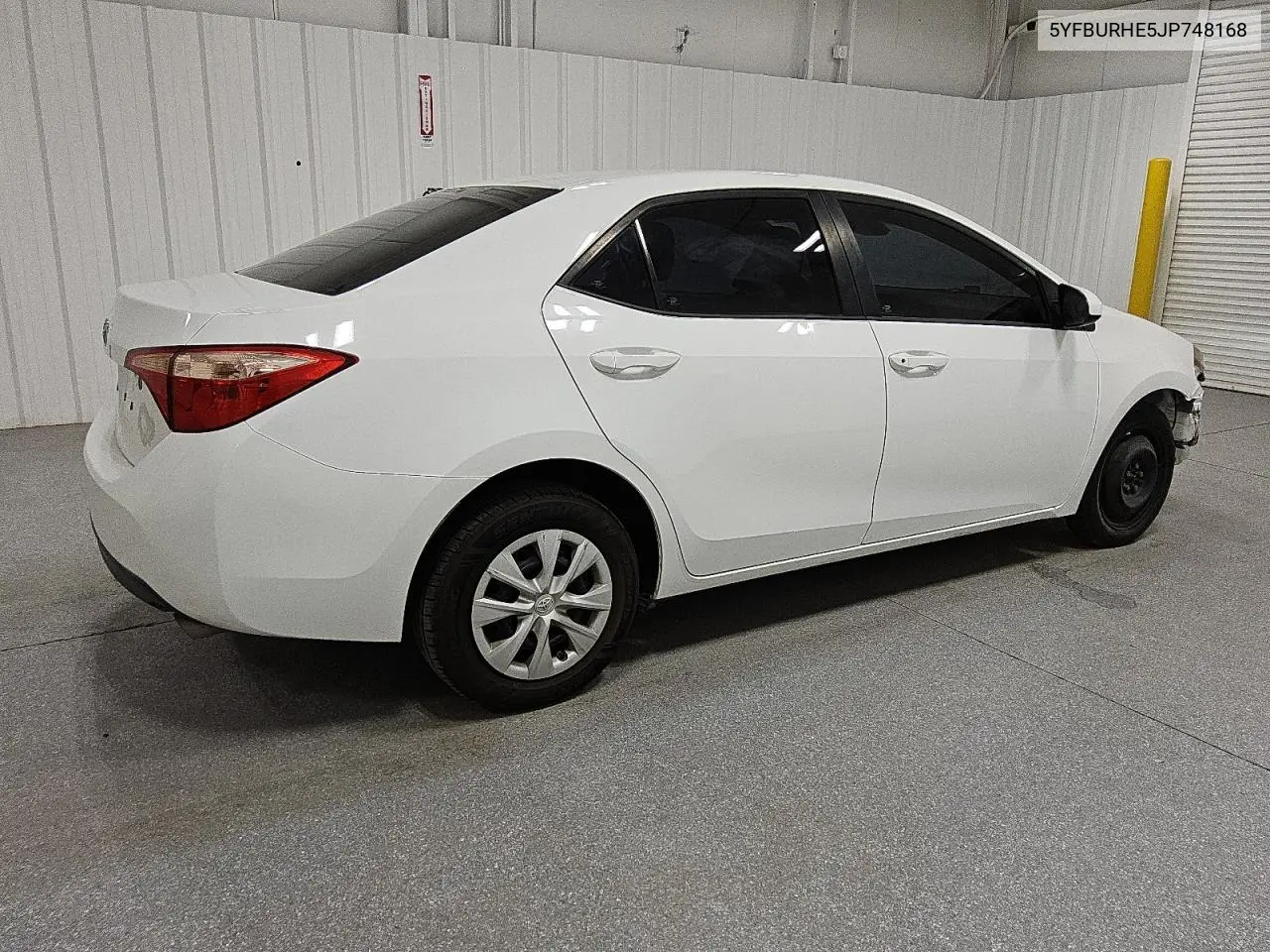 5YFBURHE5JP748168 2018 Toyota Corolla L