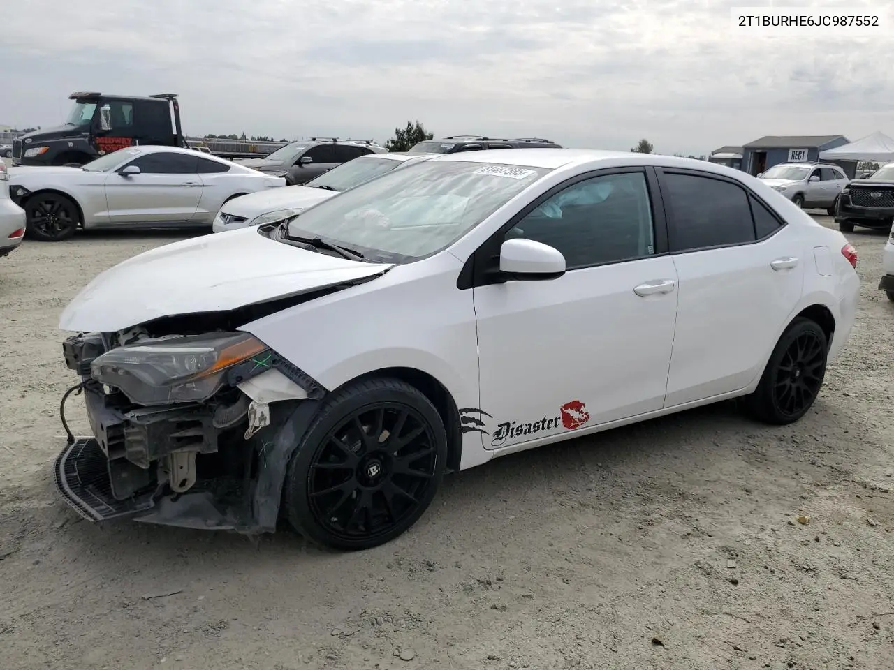 2T1BURHE6JC987552 2018 Toyota Corolla L