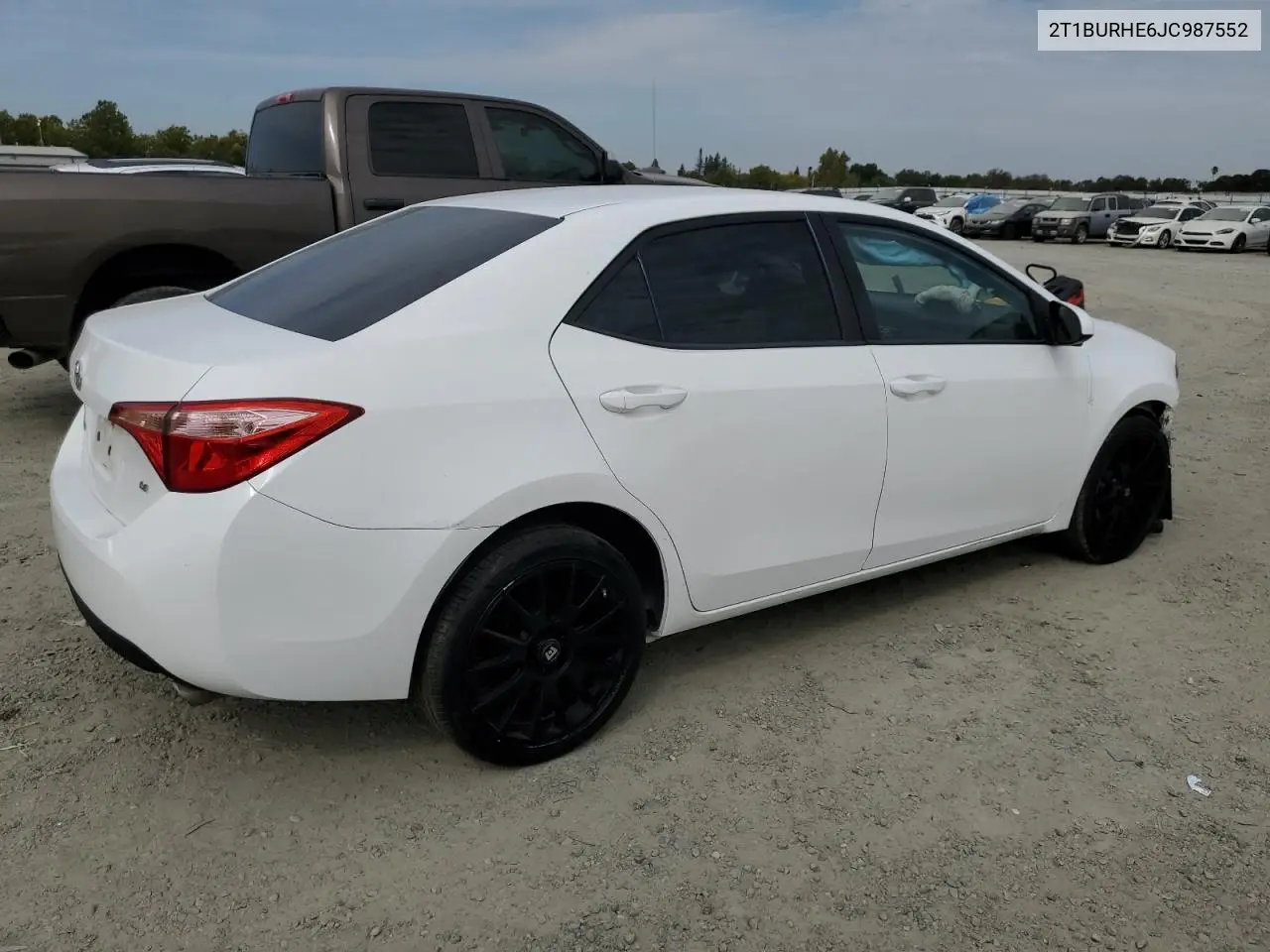2T1BURHE6JC987552 2018 Toyota Corolla L