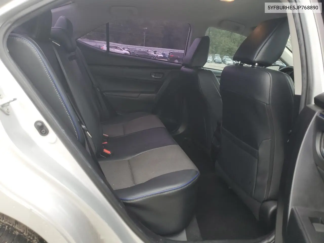 5YFBURHE5JP768890 2018 Toyota Corolla L