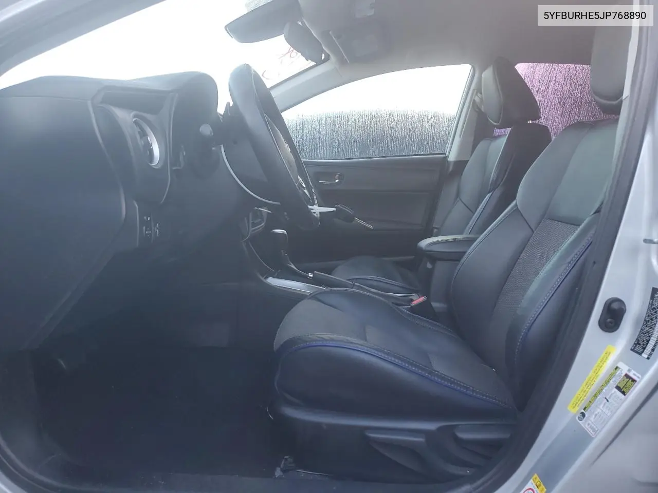 5YFBURHE5JP768890 2018 Toyota Corolla L