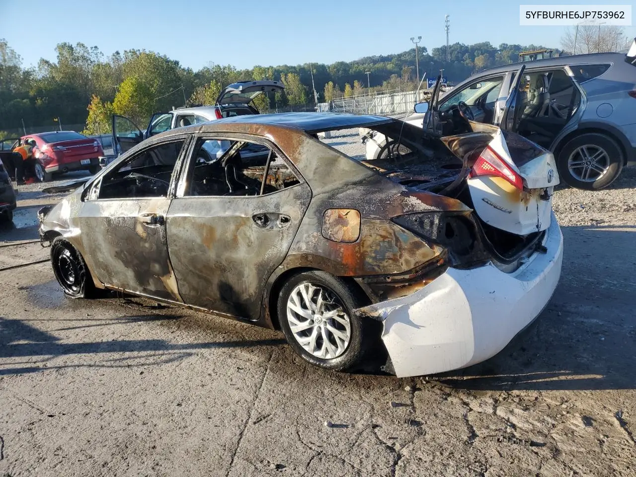 5YFBURHE6JP753962 2018 Toyota Corolla L
