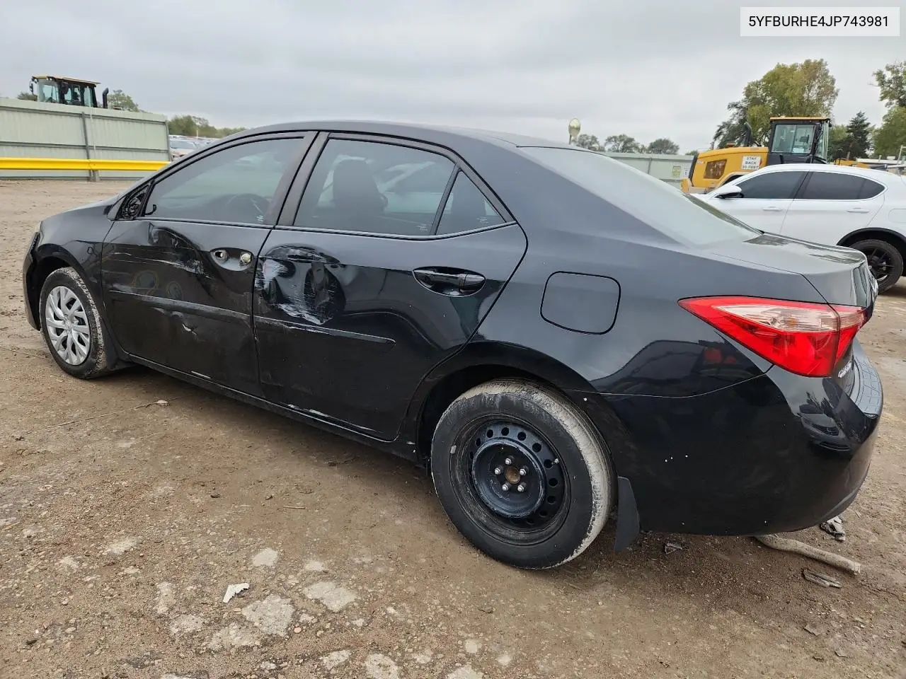5YFBURHE4JP743981 2018 Toyota Corolla L