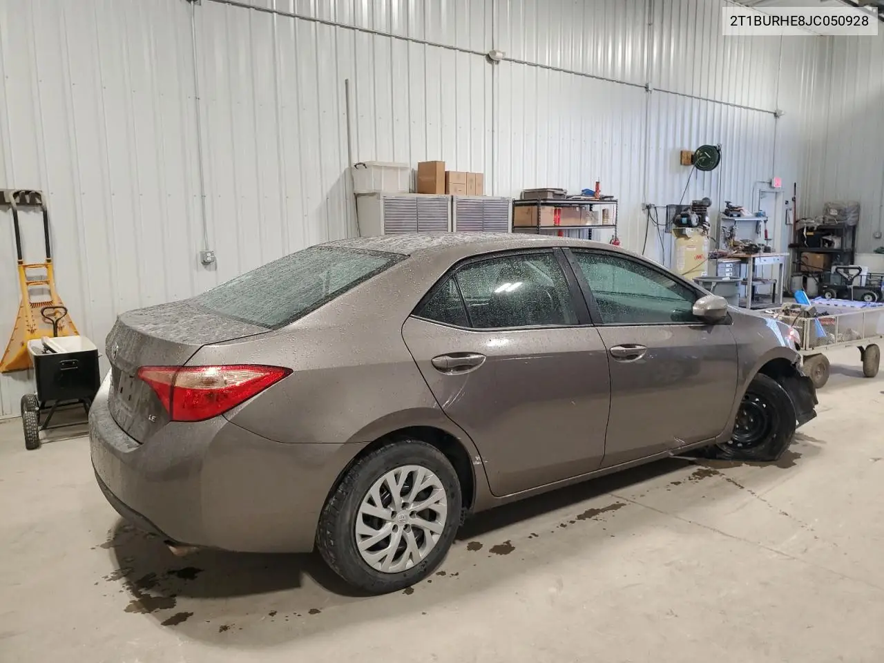 2T1BURHE8JC050928 2018 Toyota Corolla L