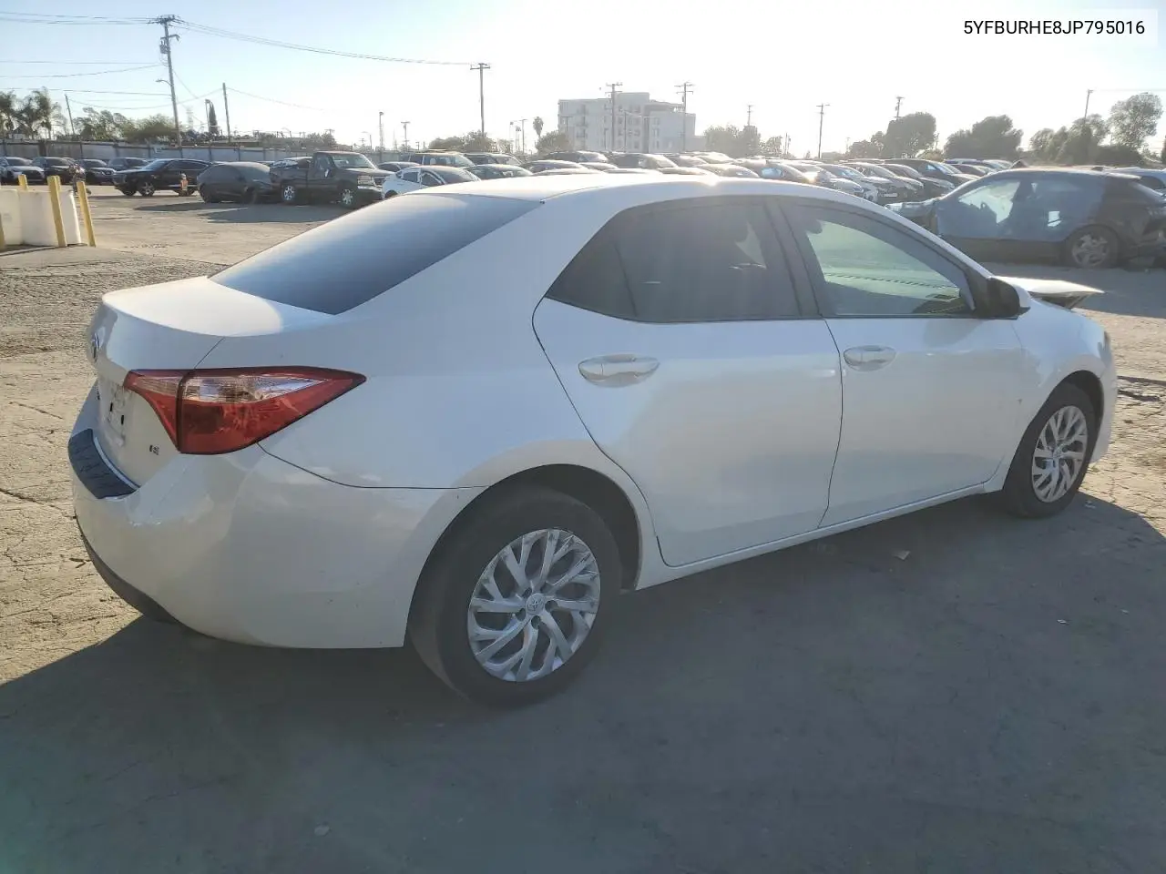 5YFBURHE8JP795016 2018 Toyota Corolla L