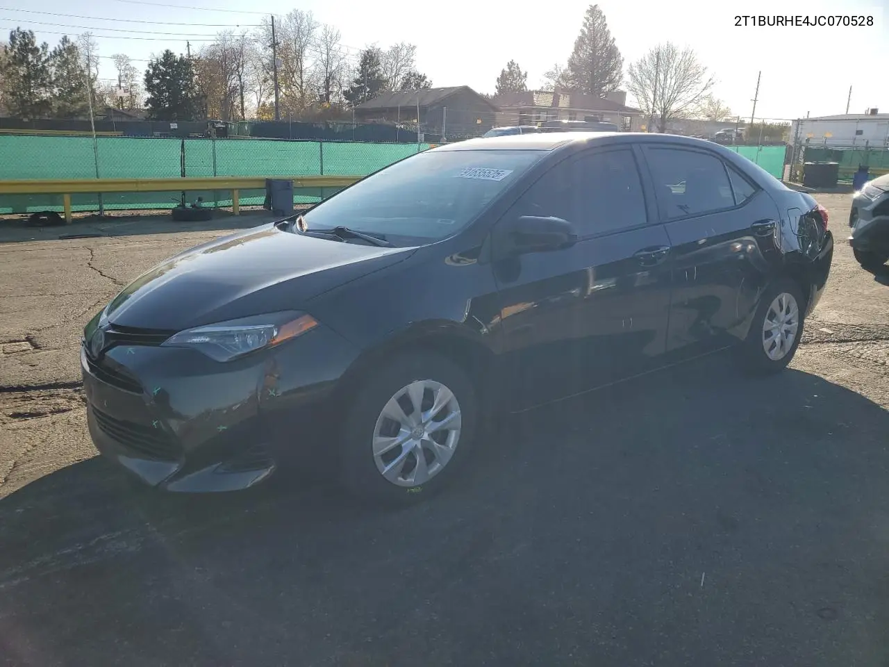 2T1BURHE4JC070528 2018 Toyota Corolla L