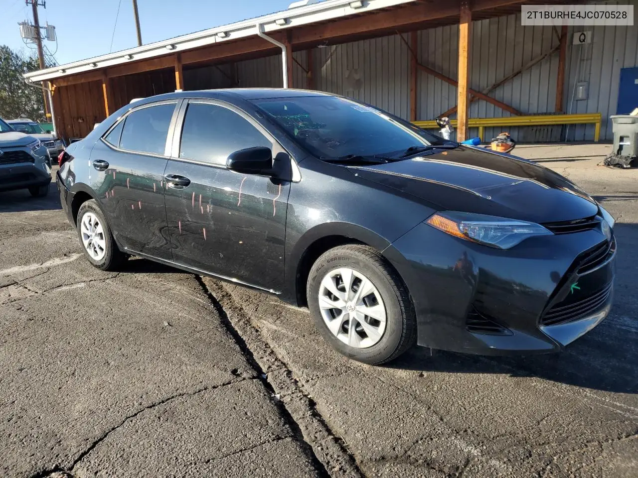 2T1BURHE4JC070528 2018 Toyota Corolla L