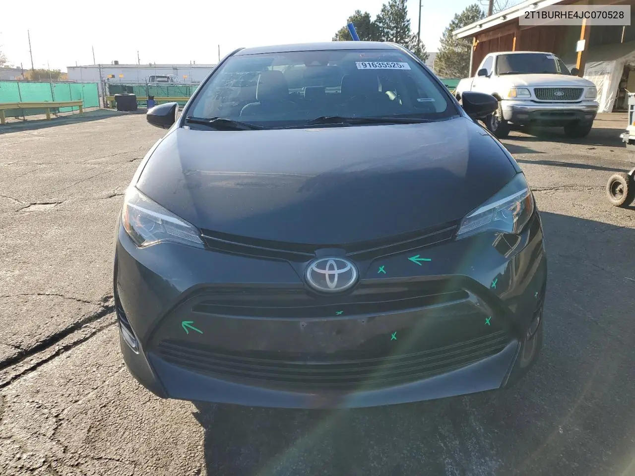 2T1BURHE4JC070528 2018 Toyota Corolla L