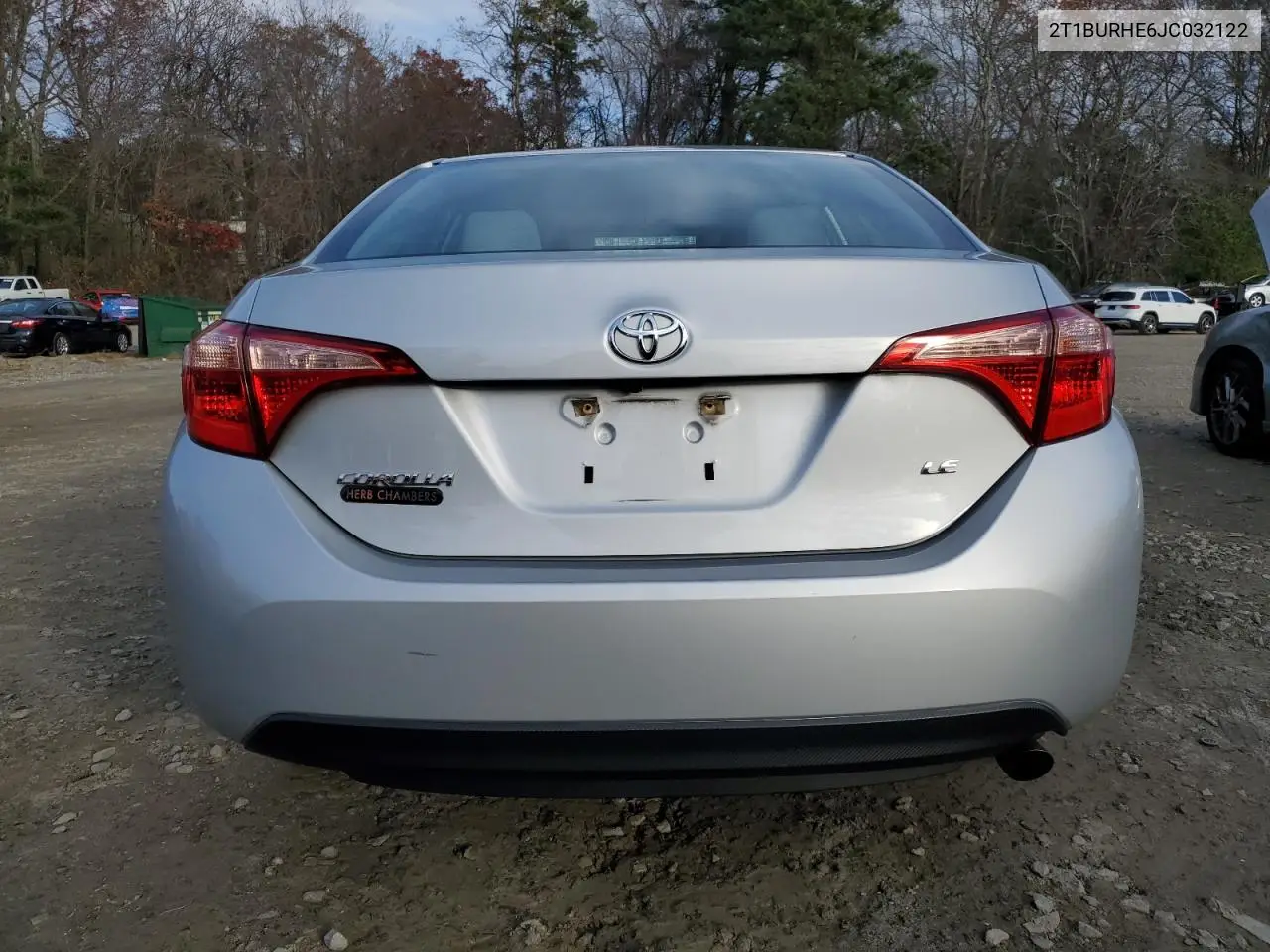 2T1BURHE6JC032122 2018 Toyota Corolla L