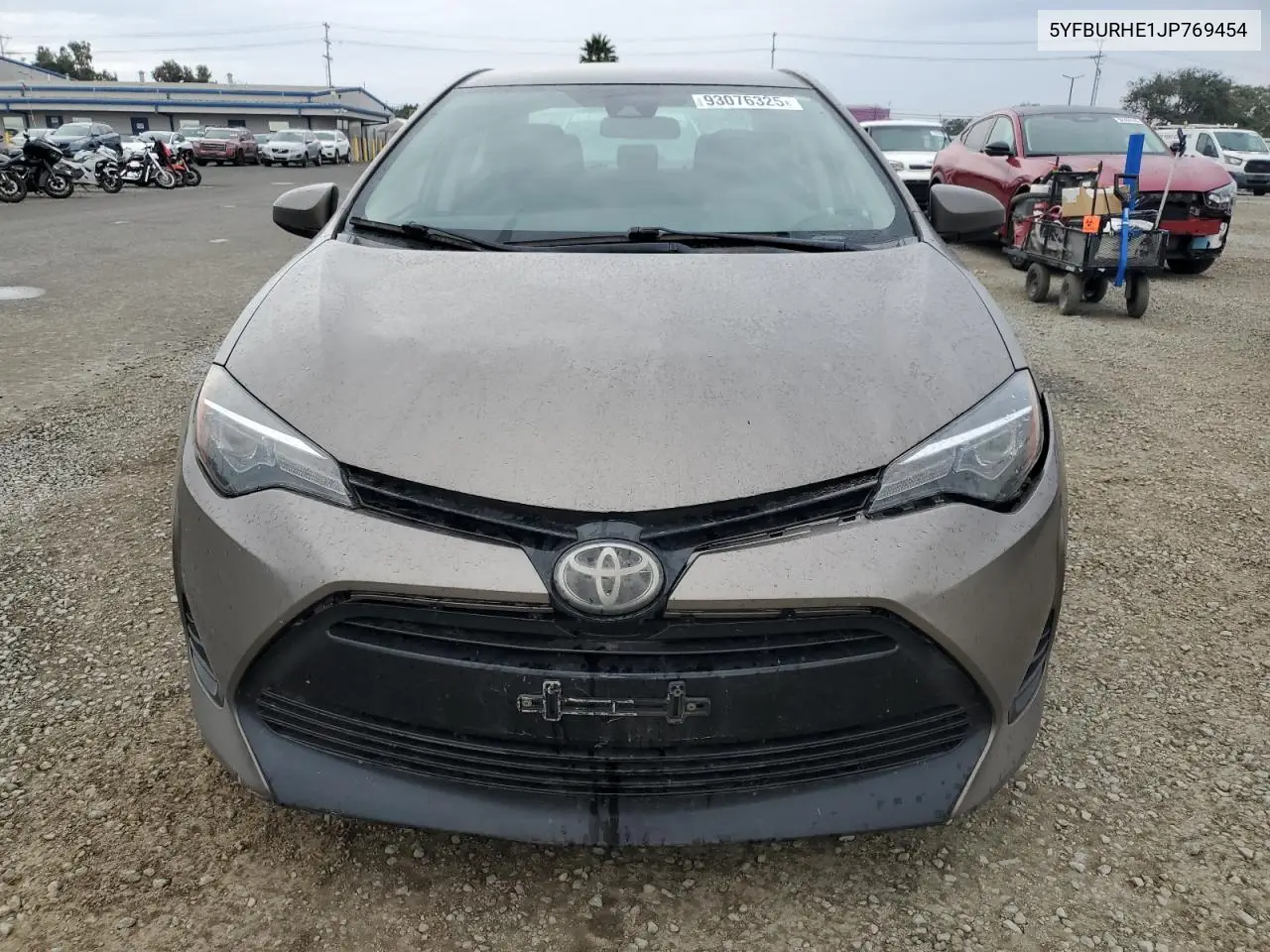 5YFBURHE1JP769454 2018 Toyota Corolla L