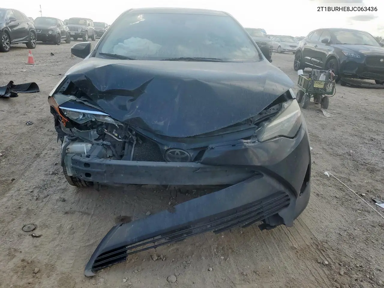 2T1BURHE8JC063436 2018 Toyota Corolla L