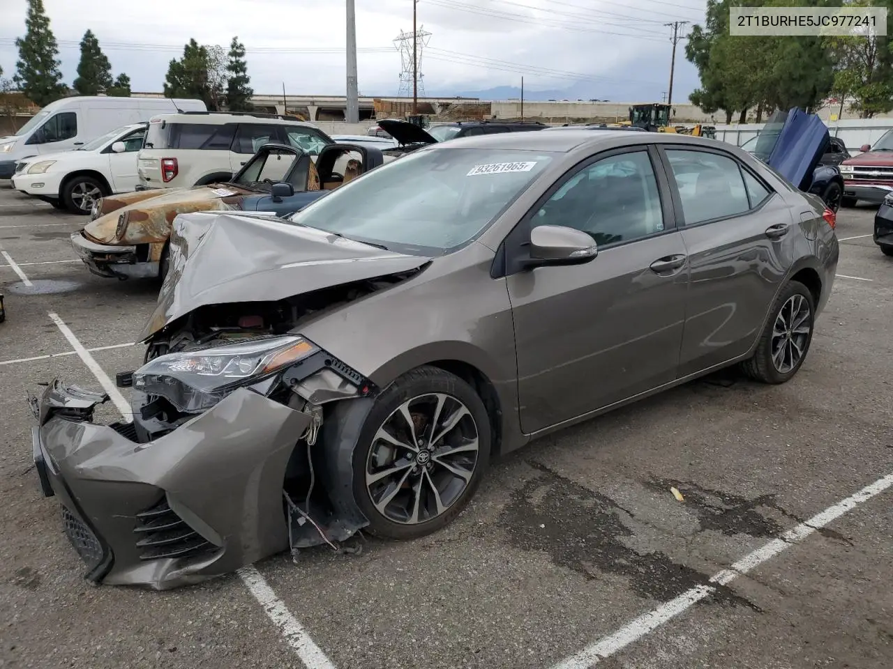 2T1BURHE5JC977241 2018 Toyota Corolla L