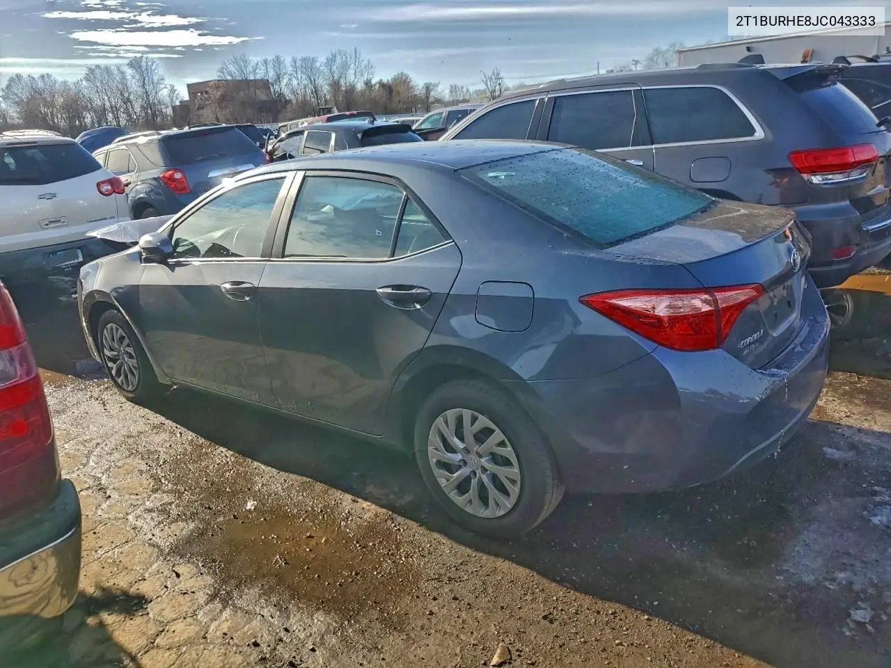 2T1BURHE8JC043333 2018 Toyota Corolla L