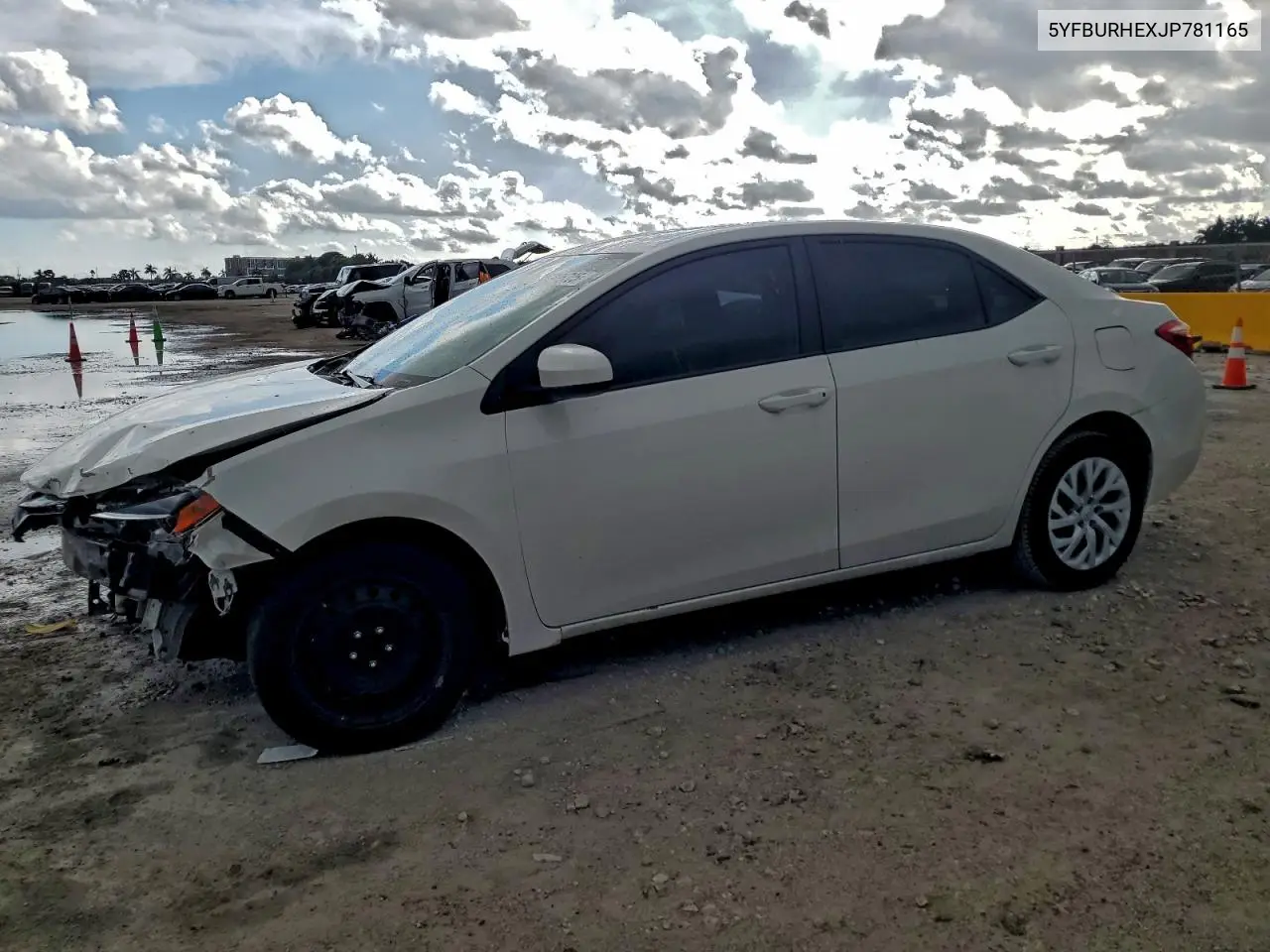 5YFBURHEXJP781165 2018 Toyota Corolla L