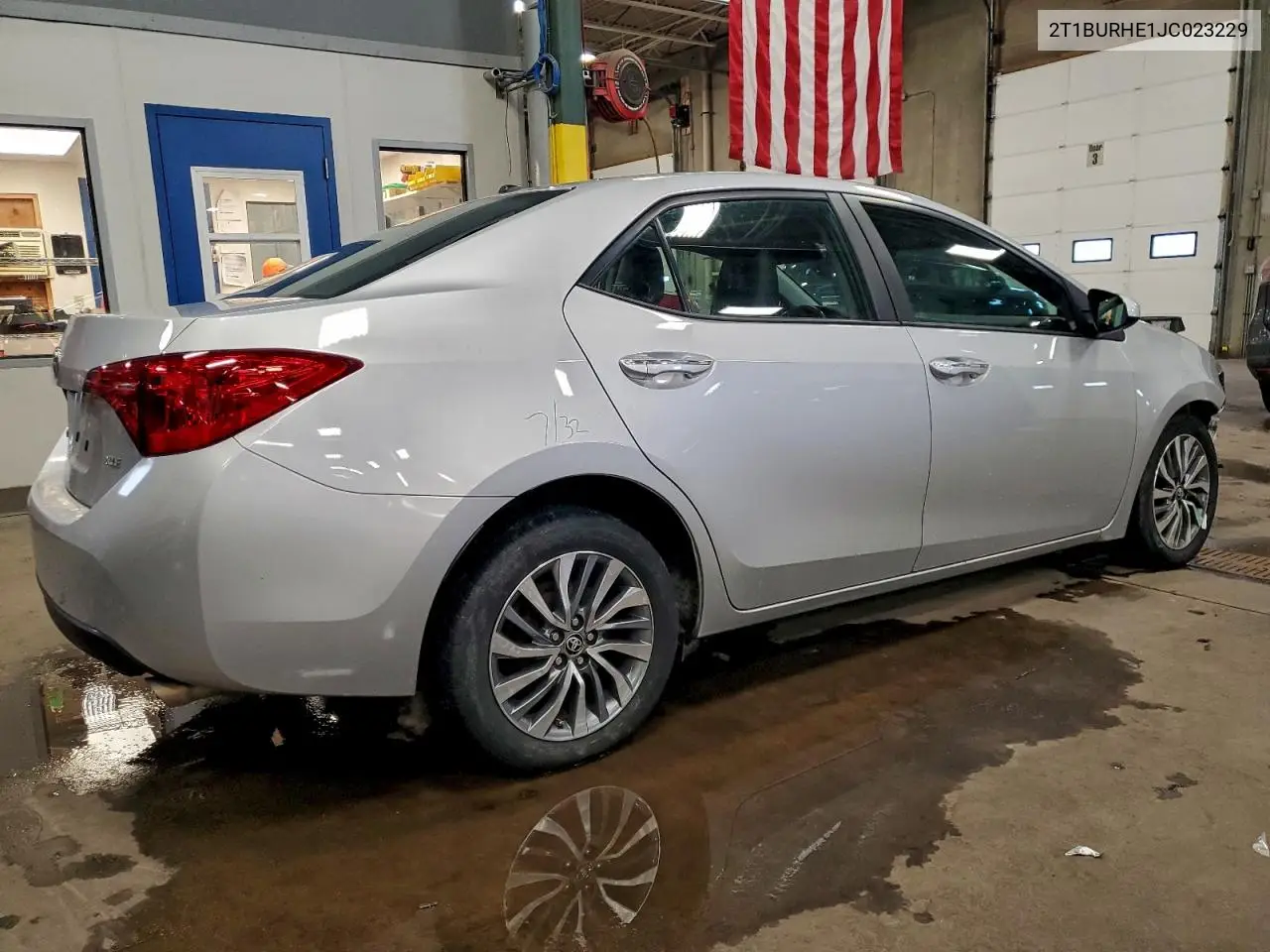 2T1BURHE1JC023229 2018 Toyota Corolla L