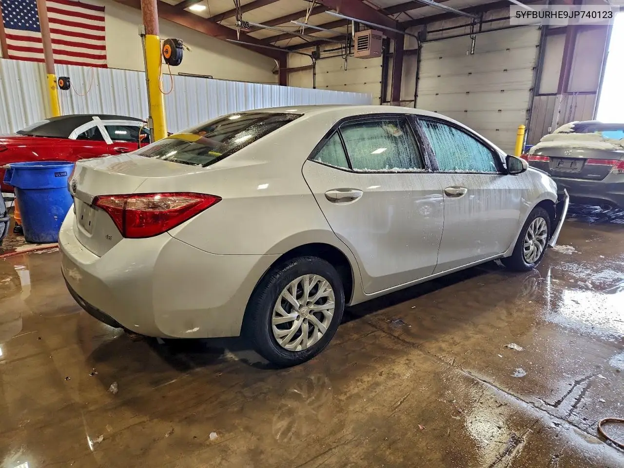 5YFBURHE9JP740123 2018 Toyota Corolla Le