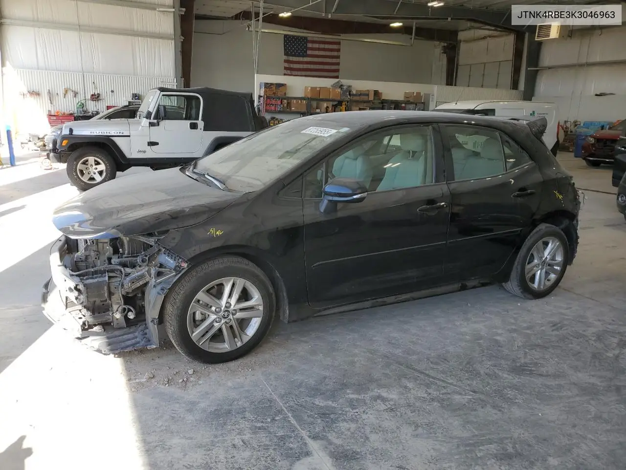 JTNK4RBE3K3046963 2019 Toyota Corolla Se