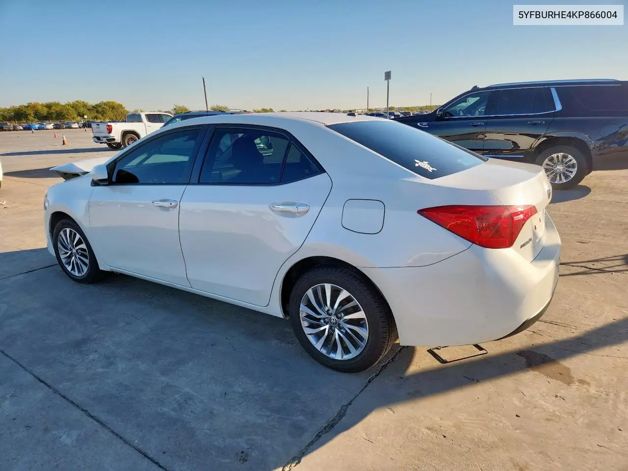 5YFBURHE4KP866004 2019 Toyota Corolla L