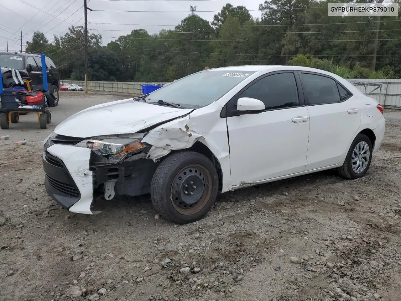 5YFBURHE9KP879010 2019 Toyota Corolla L