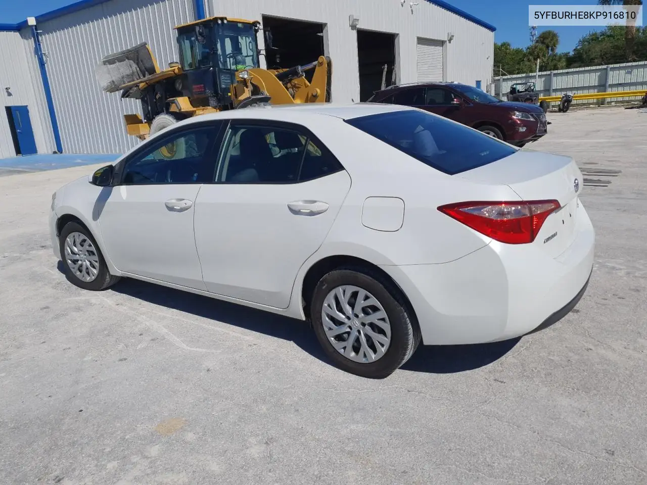 5YFBURHE8KP916810 2019 Toyota Corolla L