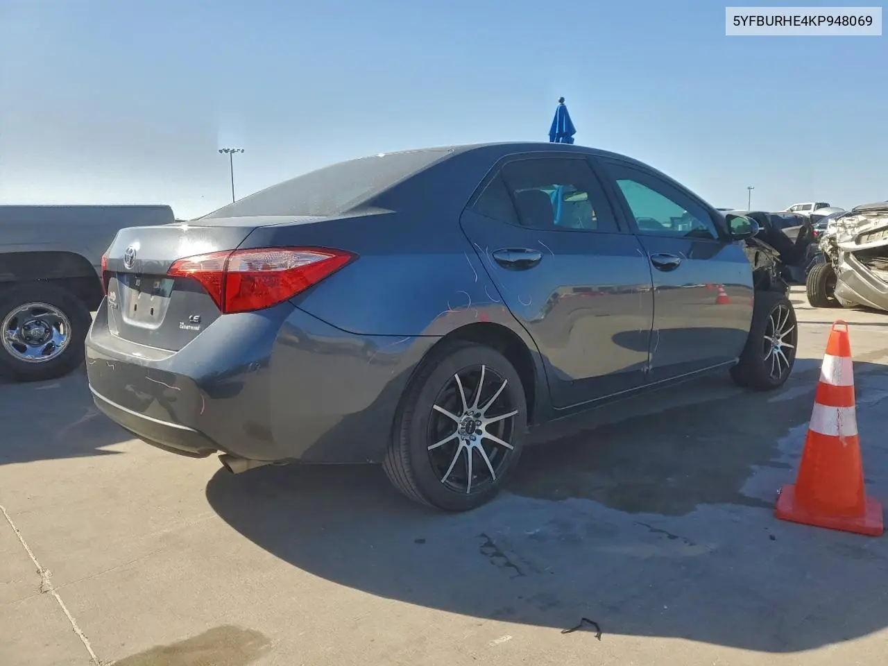 5YFBURHE4KP948069 2019 Toyota Corolla L