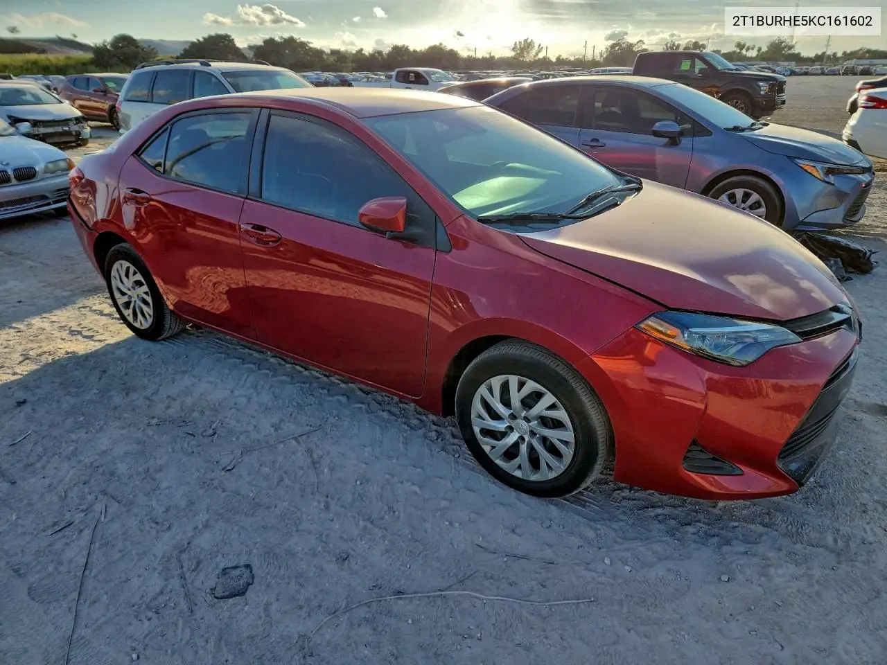 2T1BURHE5KC161602 2019 Toyota Corolla L