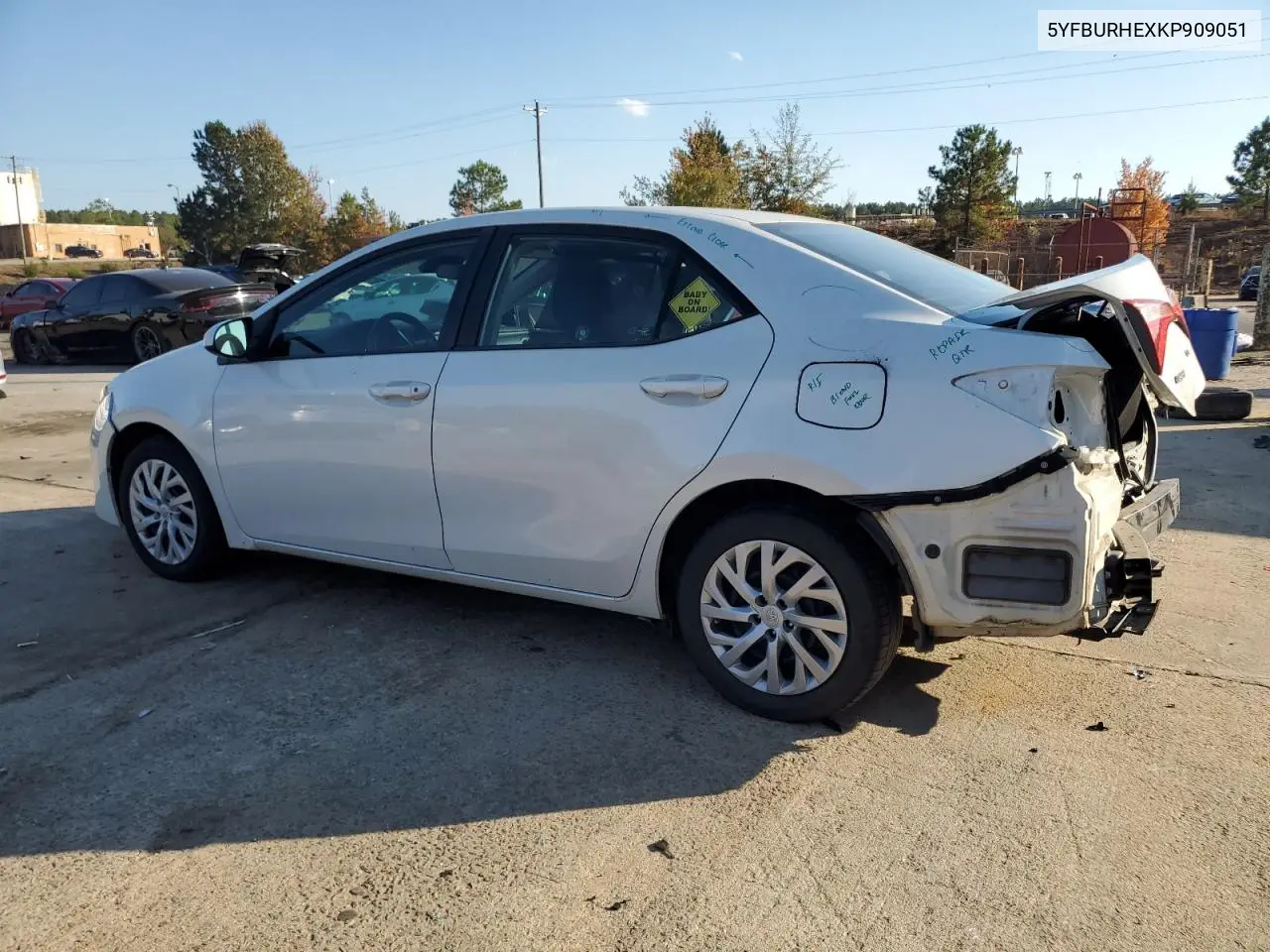 5YFBURHEXKP909051 2019 Toyota Corolla L