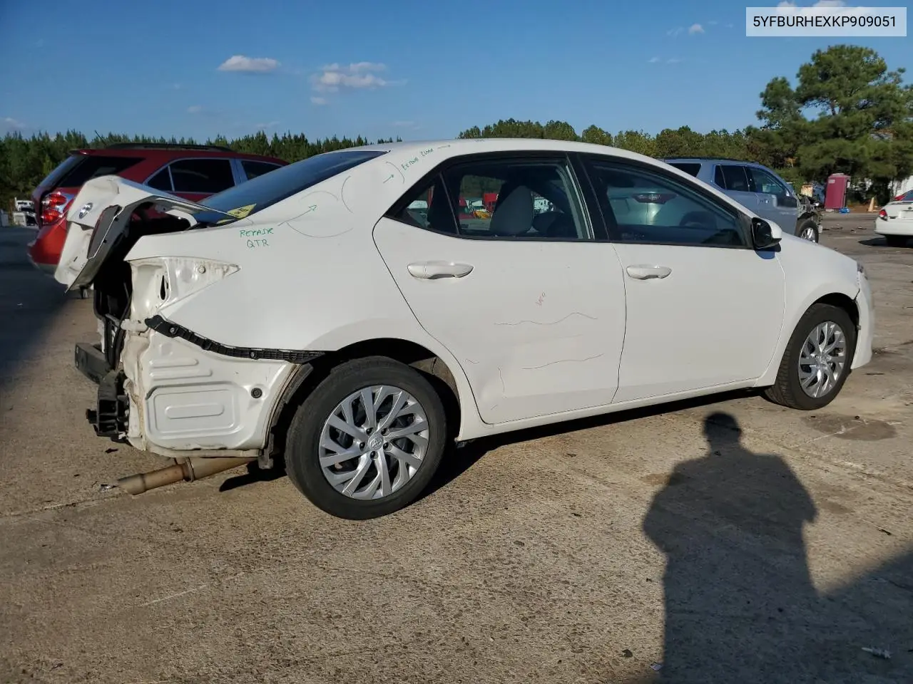 5YFBURHEXKP909051 2019 Toyota Corolla L