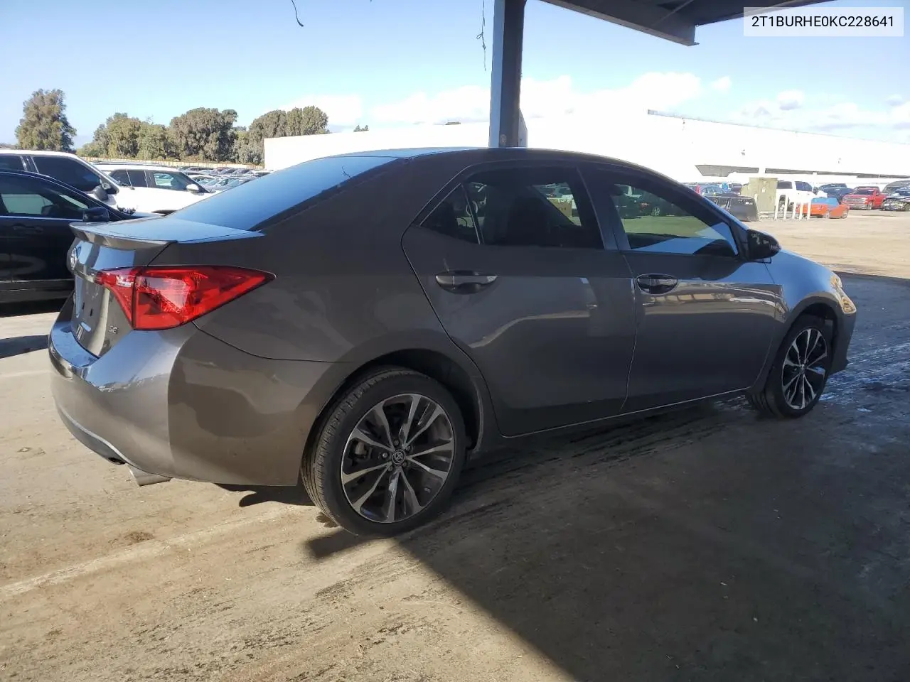 2T1BURHE0KC228641 2019 Toyota Corolla L
