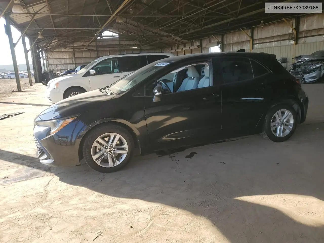 JTNK4RBE7K3039188 2019 Toyota Corolla Se