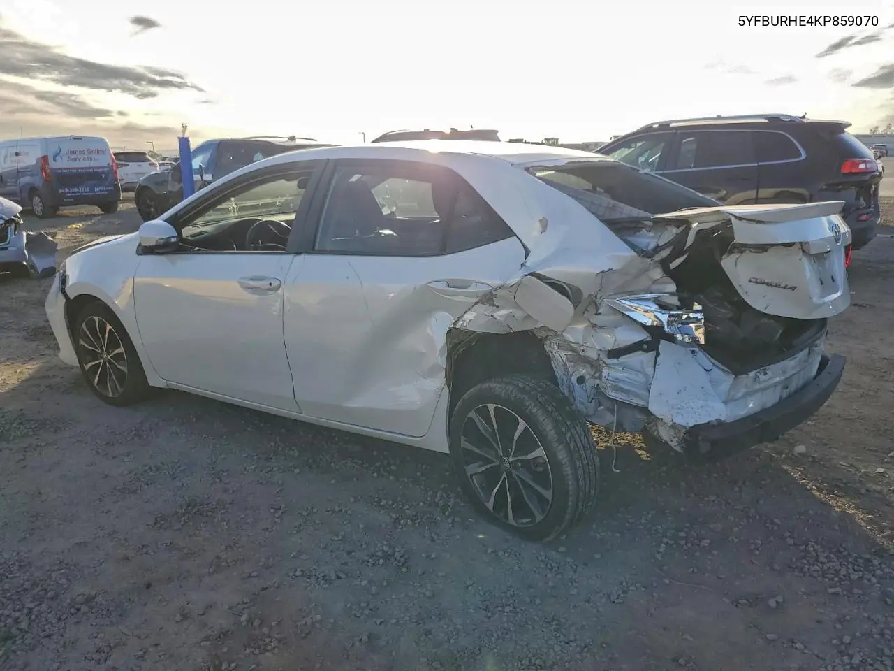 5YFBURHE4KP859070 2019 Toyota Corolla L