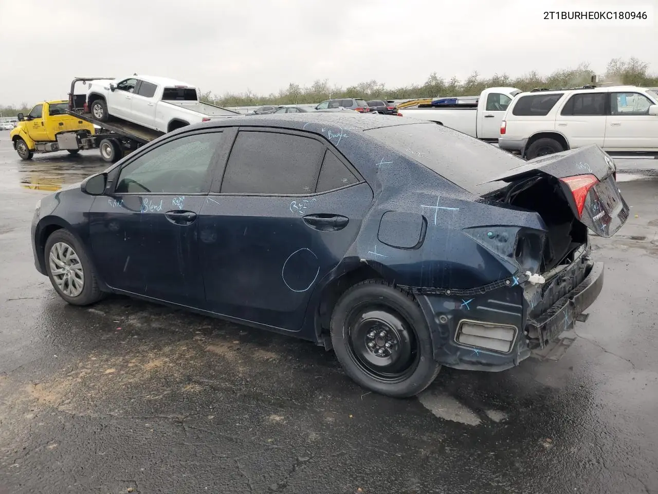 2T1BURHE0KC180946 2019 Toyota Corolla L