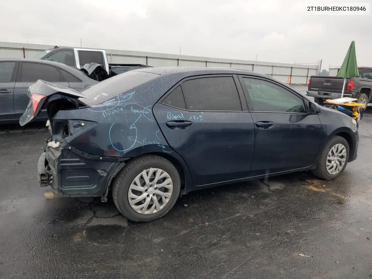 2T1BURHE0KC180946 2019 Toyota Corolla L