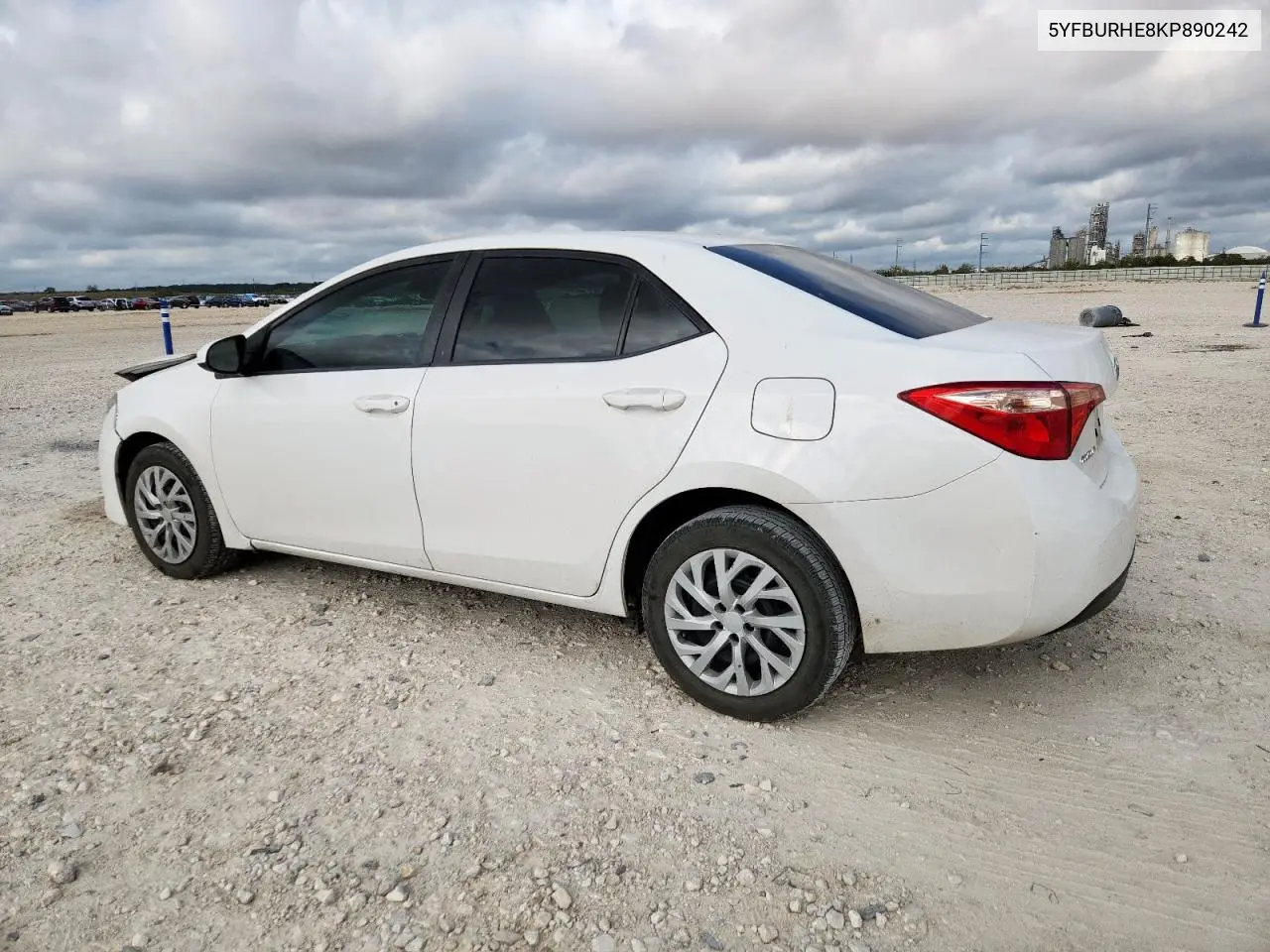 5YFBURHE8KP890242 2019 Toyota Corolla L