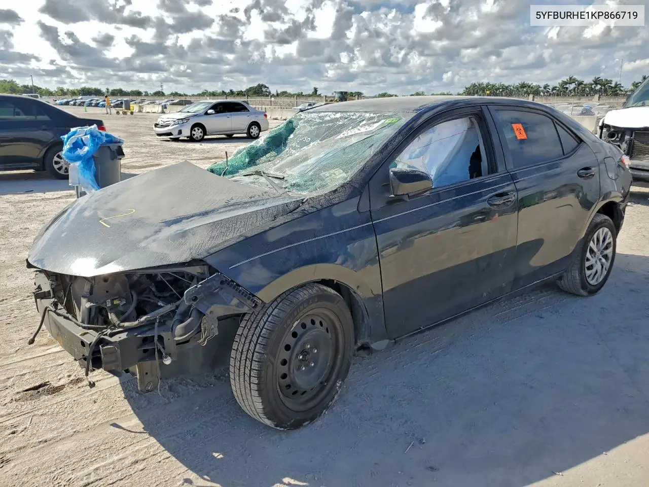 5YFBURHE1KP866719 2019 Toyota Corolla L