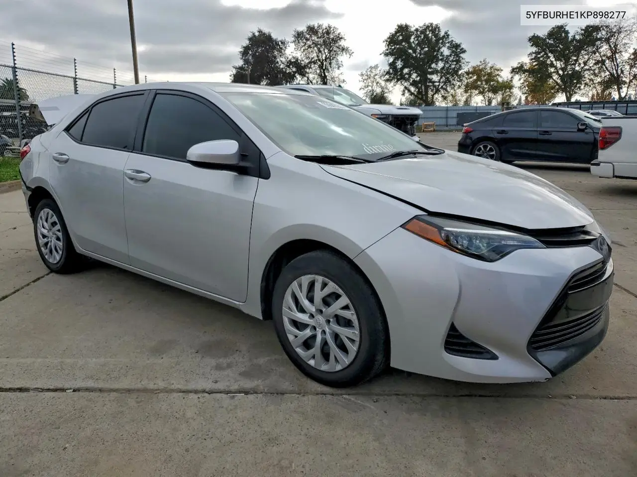 5YFBURHE1KP898277 2019 Toyota Corolla L